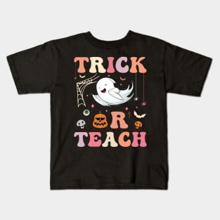 Trick Or Teach Funny cute halloween teacher Costume 2022 Kids T-Shirt